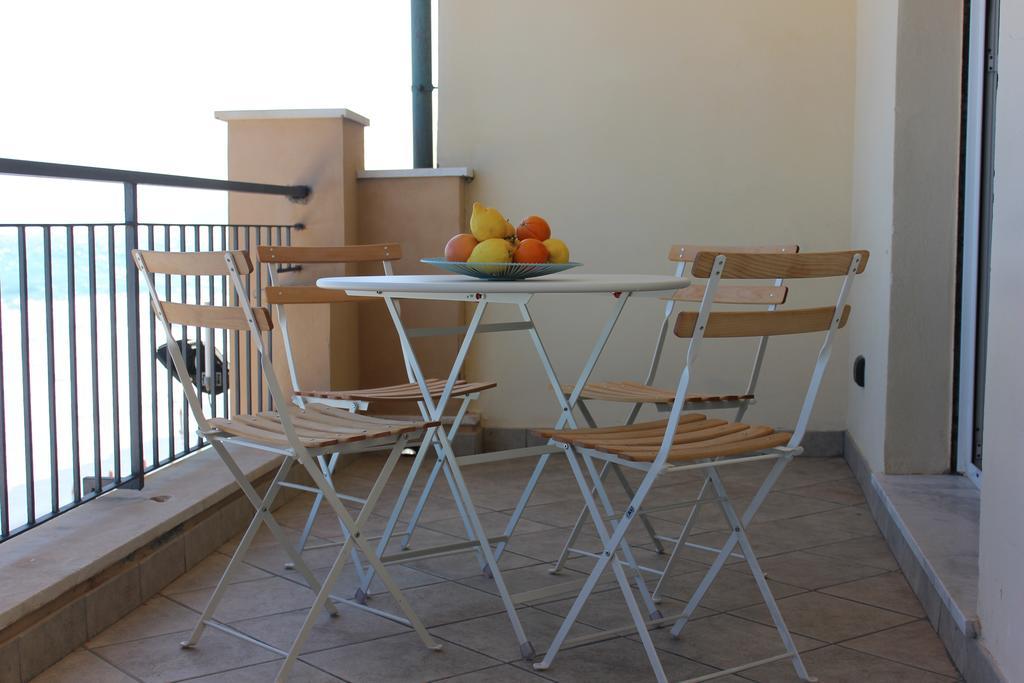 Les Agrumes Varigotti Exterior foto